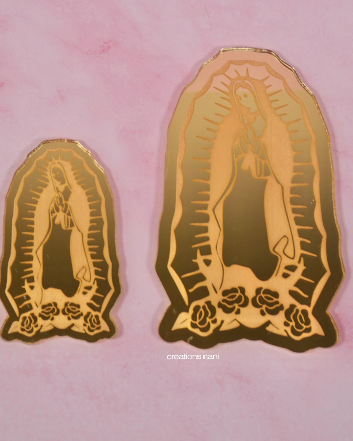 Metallic acrylic charms - Cut + Engraving