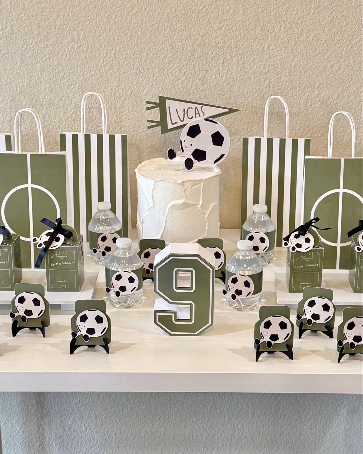 Party Box - Printed - 12 Kids