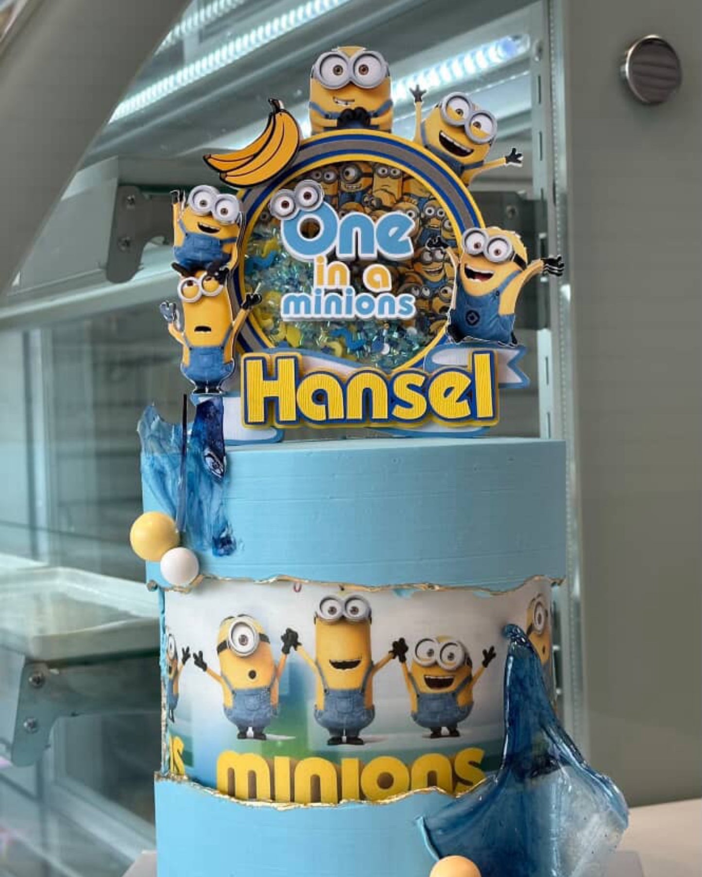 Custom Cake Topper - Shaker